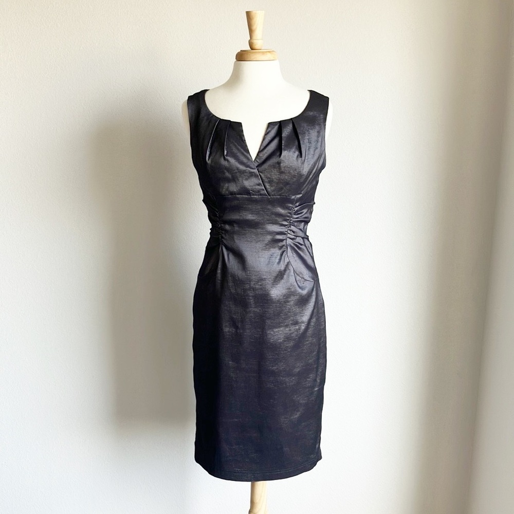 Adrianna Papell Dress Dark Gray/Black V-Neck Sleeveless Midi Dress Size 12